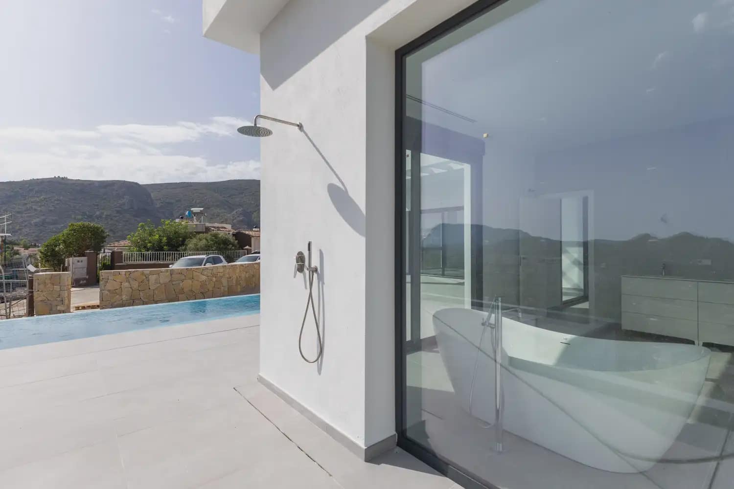 4 bedroom Villa for sale in Pedreguer with pool garage - € 1,395,000 (Ref: 8235370)