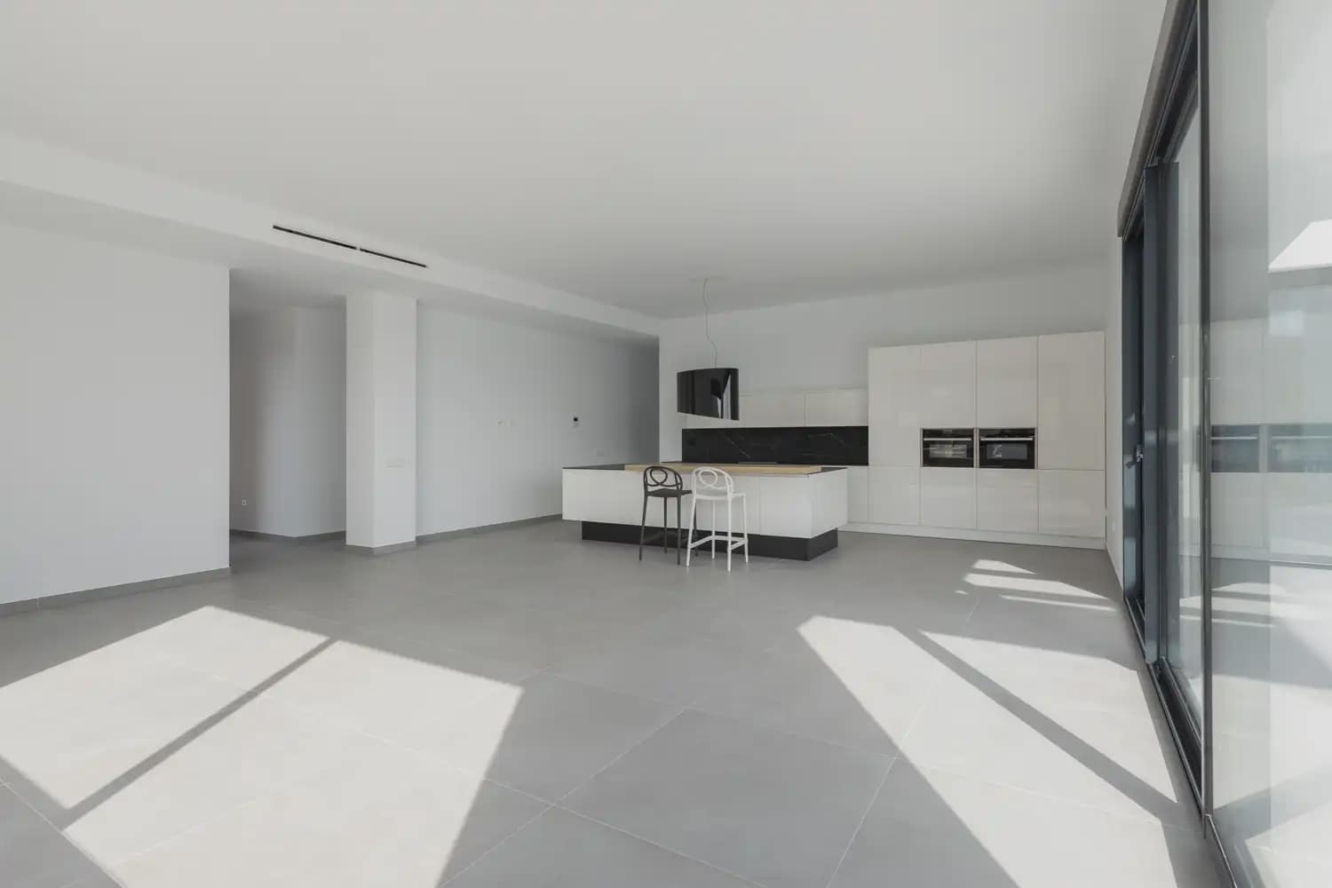 4 bedroom Villa for sale in Pedreguer with pool garage - € 1,395,000 (Ref: 8235370)