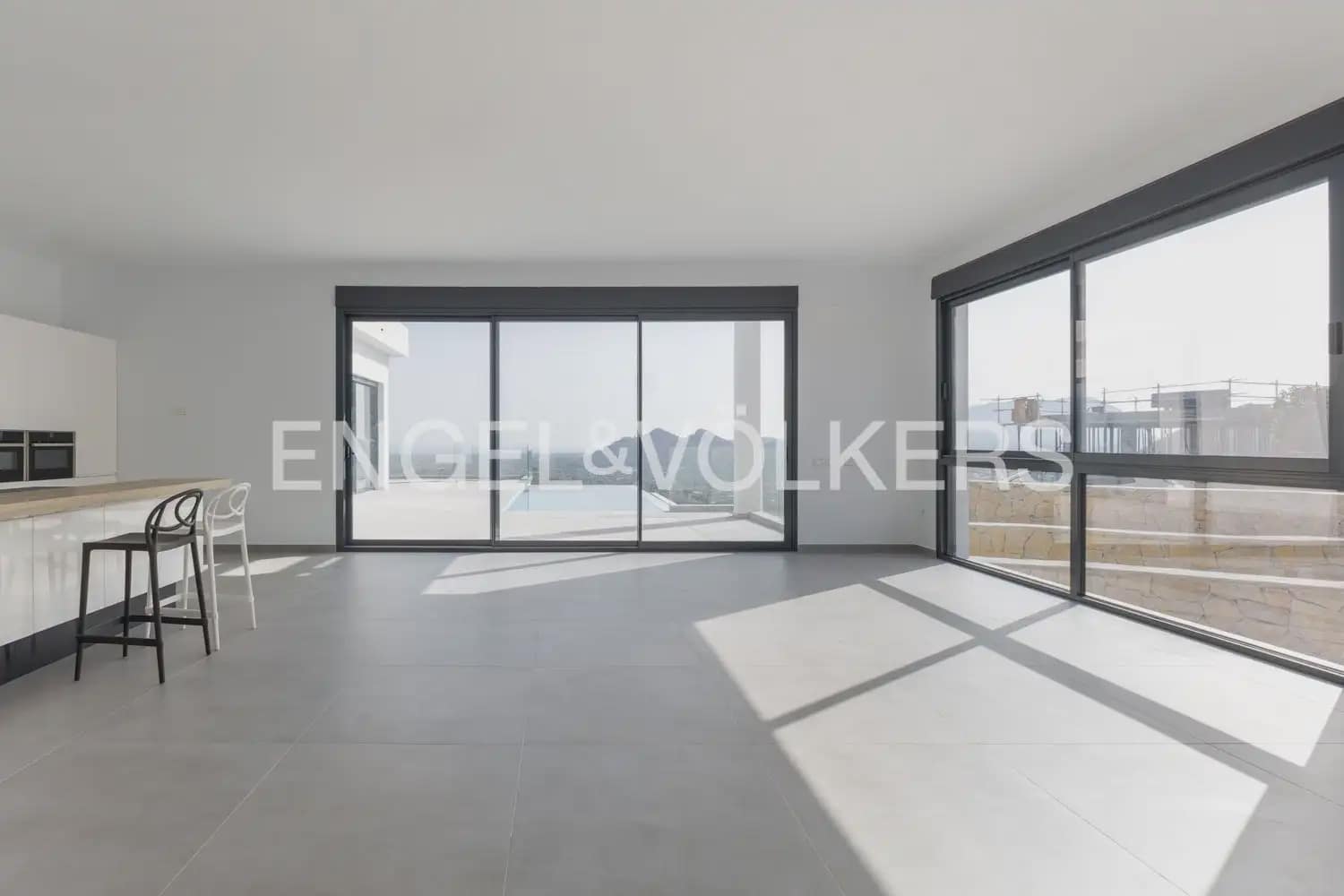 4 sypialnia Willa na sprzedaż w Pedreguer z basenem garażem - 1 395 000 € (Ref: 8235370)