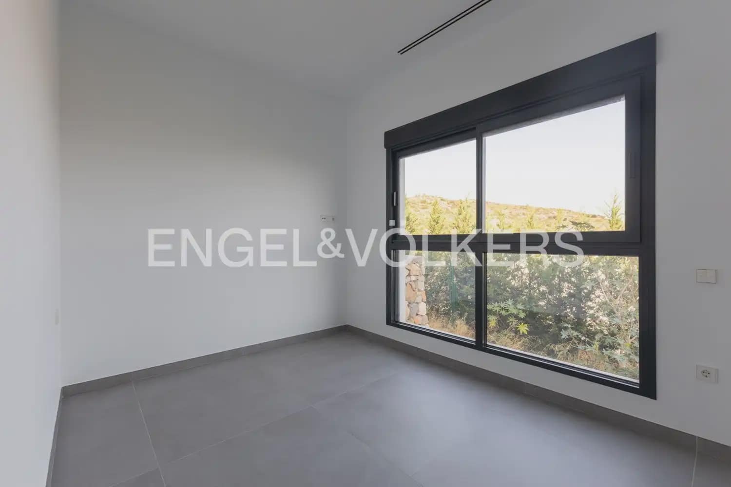 4 sypialnia Willa na sprzedaż w Pedreguer z basenem garażem - 1 395 000 € (Ref: 8235370)