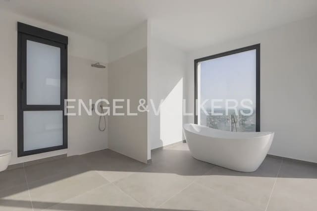 4 Zimmer Villa zu verkaufen in Pedreguer mit Pool Garage - 1.395.000 € (Ref: 8235370)