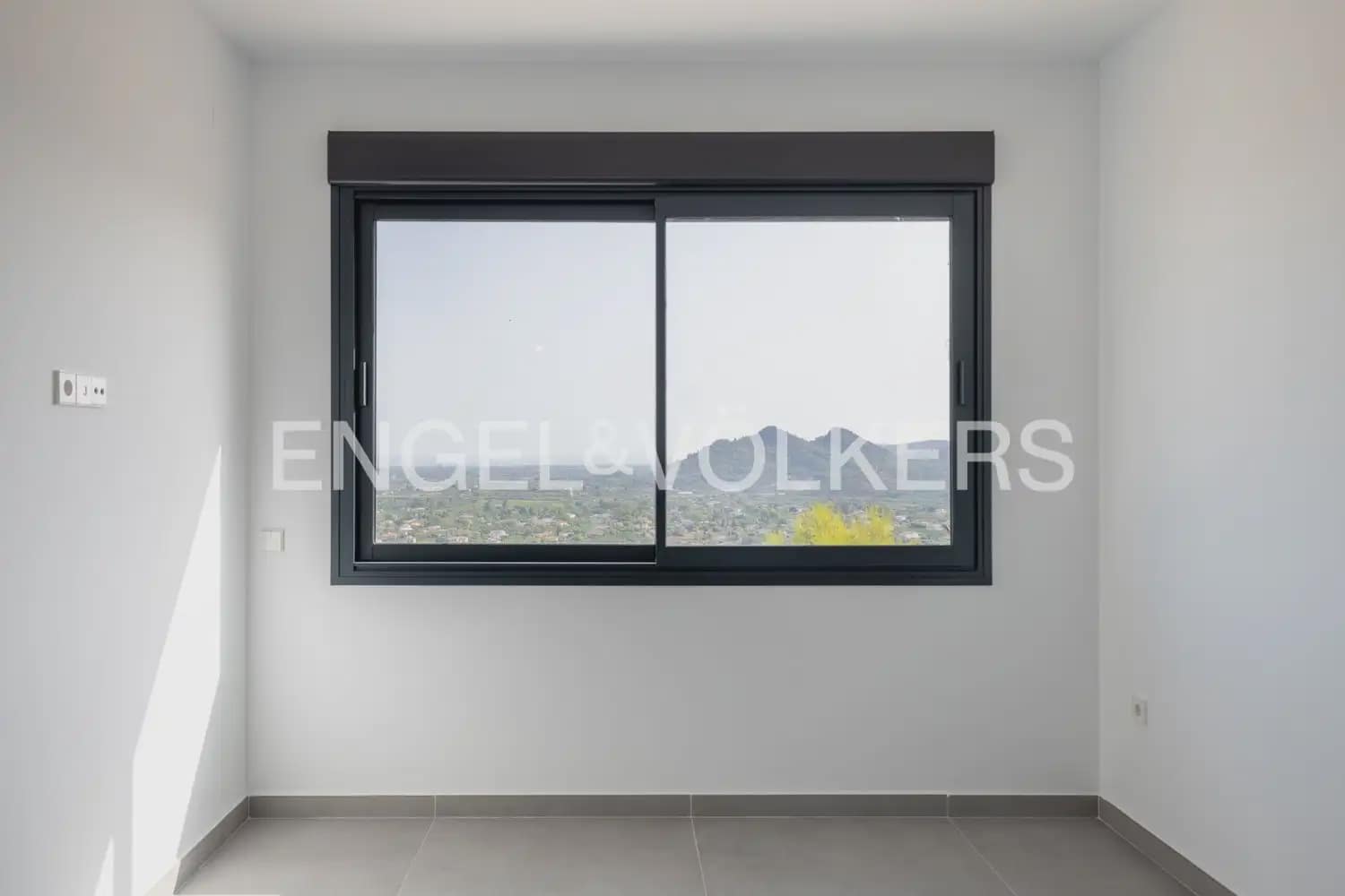 4 sypialnia Willa na sprzedaż w Pedreguer z basenem garażem - 1 395 000 € (Ref: 8235370)