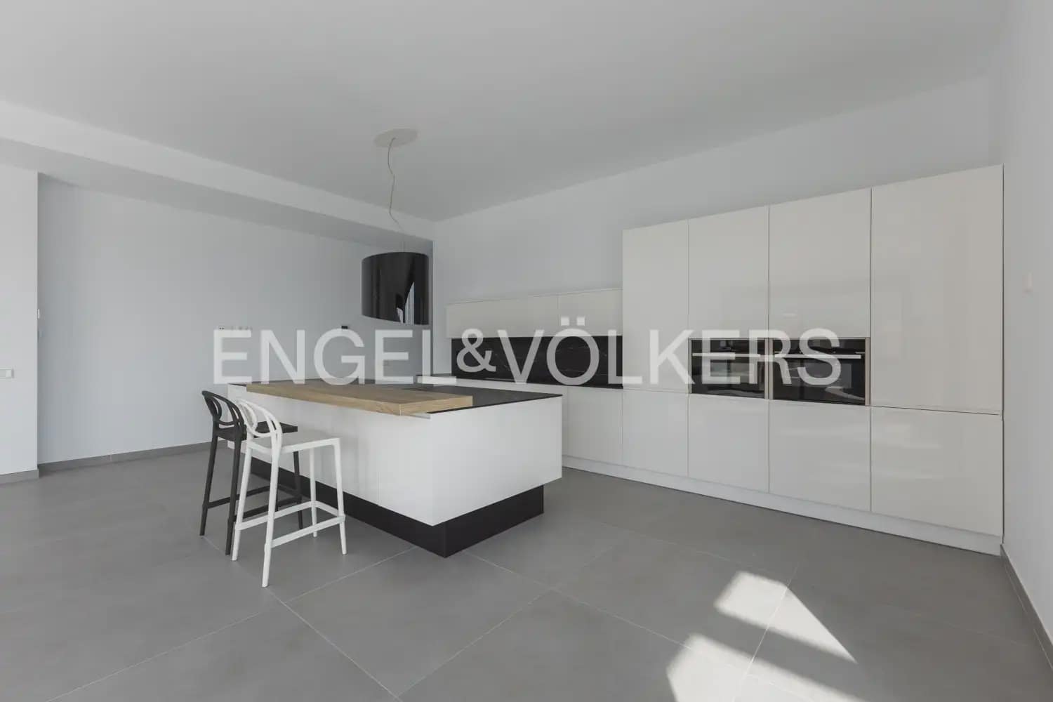 4 sypialnia Willa na sprzedaż w Pedreguer z basenem garażem - 1 395 000 € (Ref: 8235370)