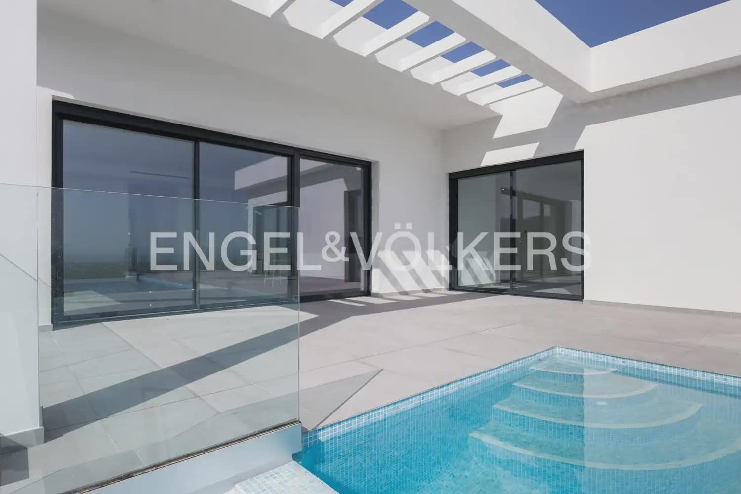 4 sypialnia Willa na sprzedaż w Pedreguer z basenem garażem - 1 395 000 € (Ref: 8235370)