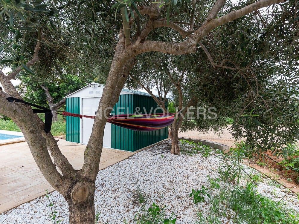 4 bedroom Finca/Country House for sale in Montroy with pool - € 375,000 (Ref: 8235396)