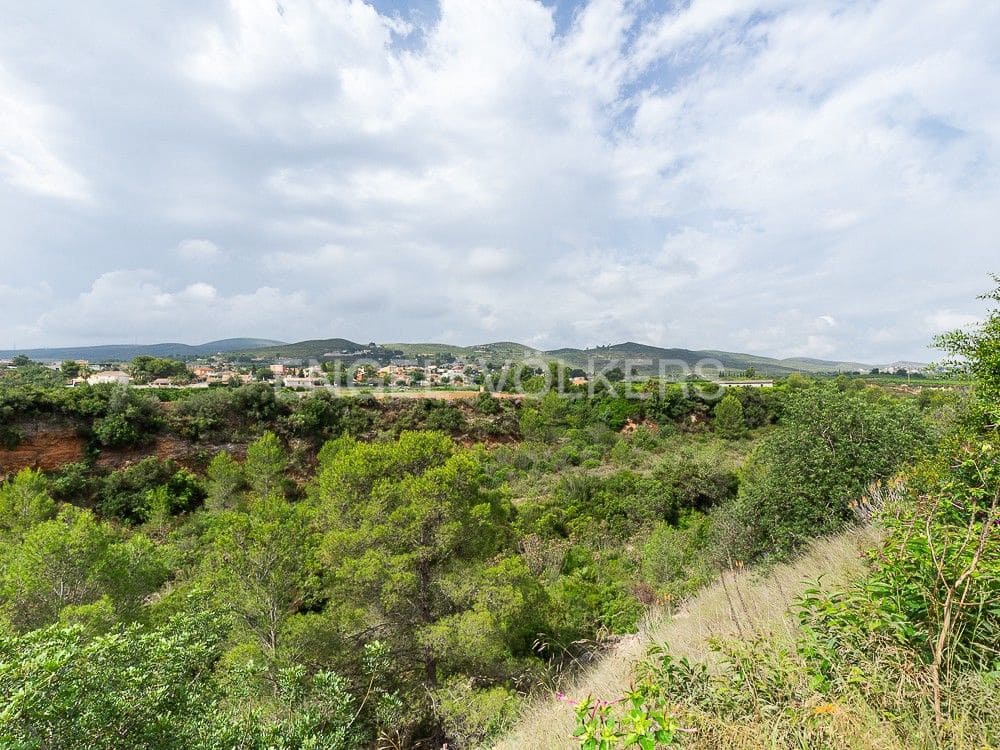 4 bedroom Finca/Country House for sale in Montroy with pool - € 375,000 (Ref: 8235396)