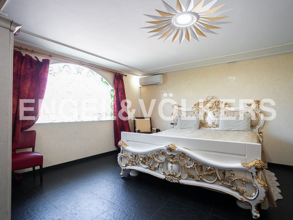 7 bedroom Villa for sale in Picanya with pool garage - € 980,000 (Ref: 8235423)