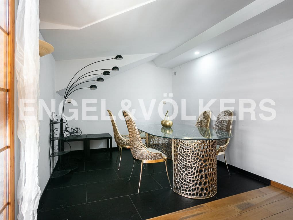 7 bedroom Villa for sale in Picanya with pool garage - € 980,000 (Ref: 8235423)