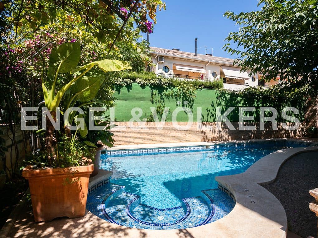 7 bedroom Villa for sale in Picanya with pool garage - € 980,000 (Ref: 8235423)