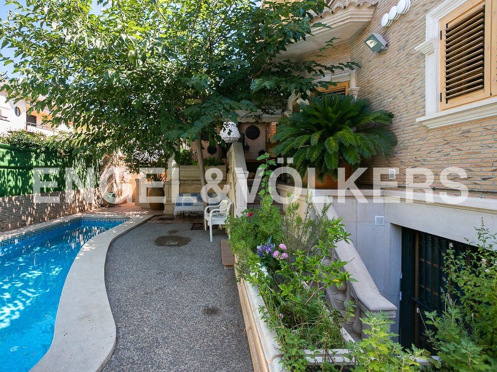 7 bedroom Villa for sale in Picanya with pool garage - € 980,000 (Ref: 8235423)