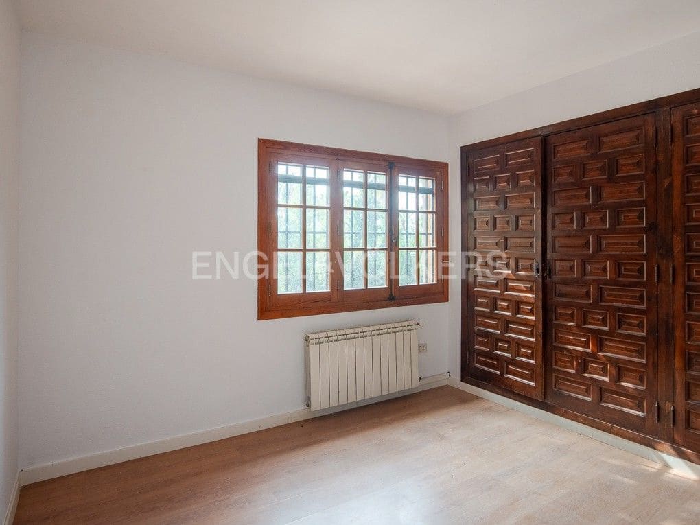 10 Zimmer Villa zu verkaufen in Vila-real mit Pool Garage - 670.000 € (Ref: 8235458)