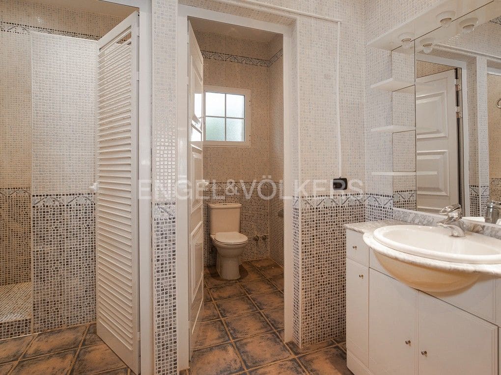 10 Zimmer Villa zu verkaufen in Vila-real mit Pool Garage - 670.000 € (Ref: 8235458)