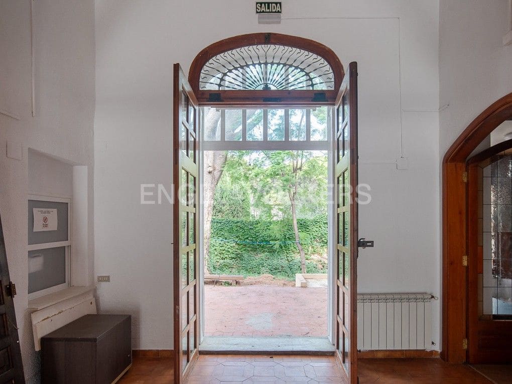 10 Zimmer Villa zu verkaufen in Vila-real mit Pool Garage - 670.000 € (Ref: 8235458)
