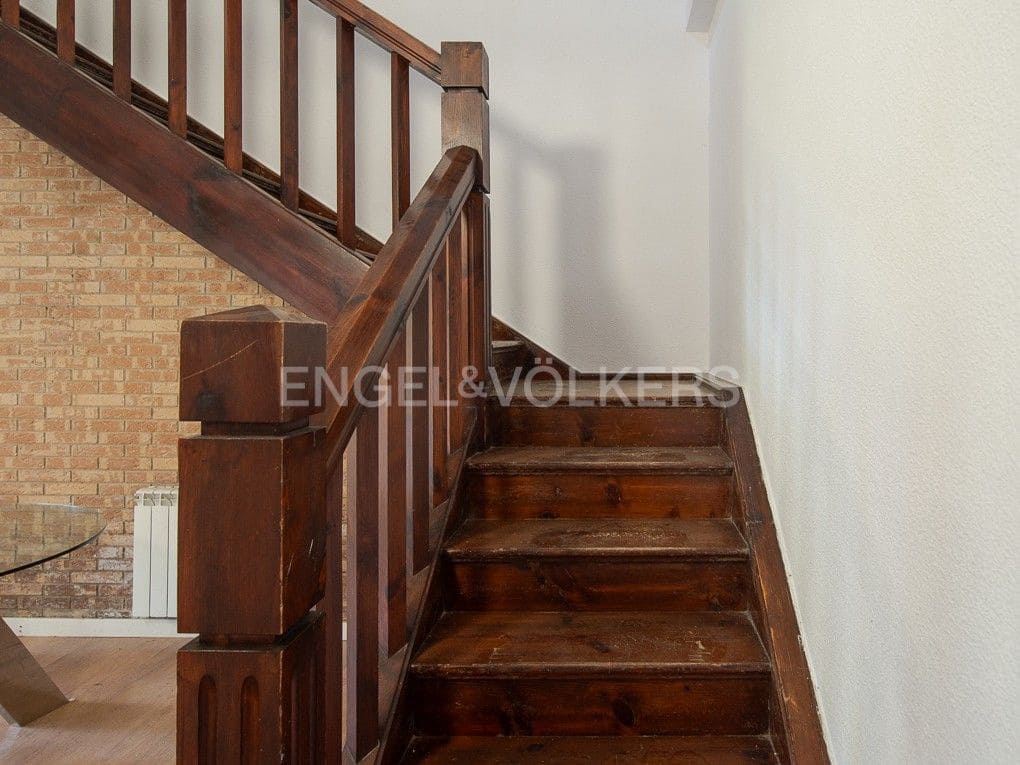 10 Zimmer Villa zu verkaufen in Vila-real mit Pool Garage - 670.000 € (Ref: 8235458)