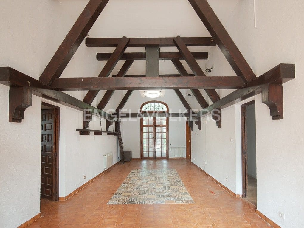 10 Zimmer Villa zu verkaufen in Vila-real mit Pool Garage - 670.000 € (Ref: 8235458)