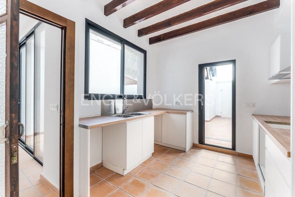 3 bedroom Townhouse for sale in Piles with pool - € 359,000 (Ref: 8235467)