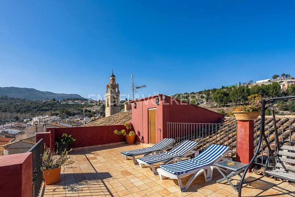5 slaapkamer Hotel te koop in Vall de Laguart met garage - € 469.000 (Ref: 8235489)