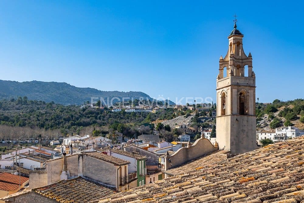 5 slaapkamer Hotel te koop in Vall de Laguart met garage - € 469.000 (Ref: 8235489)