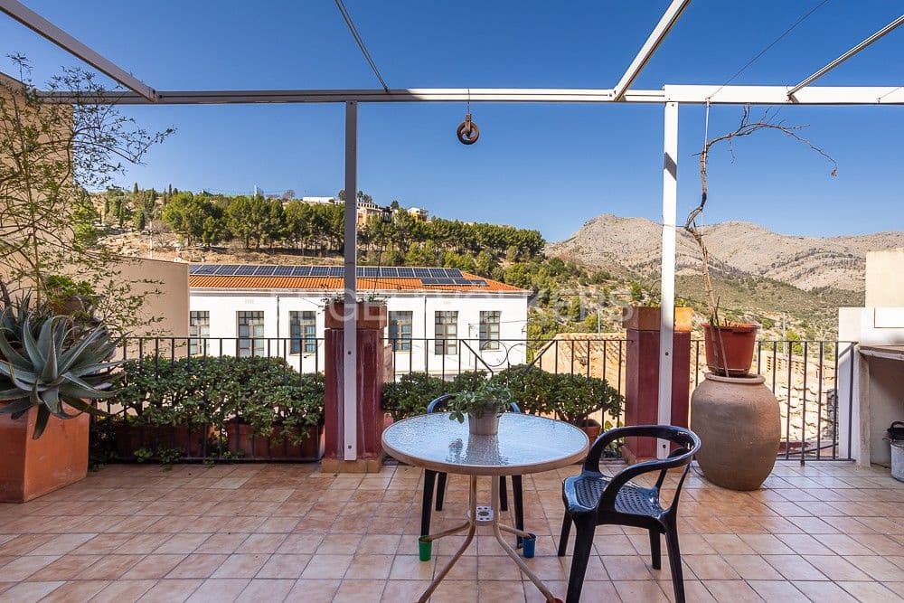 5 slaapkamer Hotel te koop in Vall de Laguart met garage - € 469.000 (Ref: 8235489)