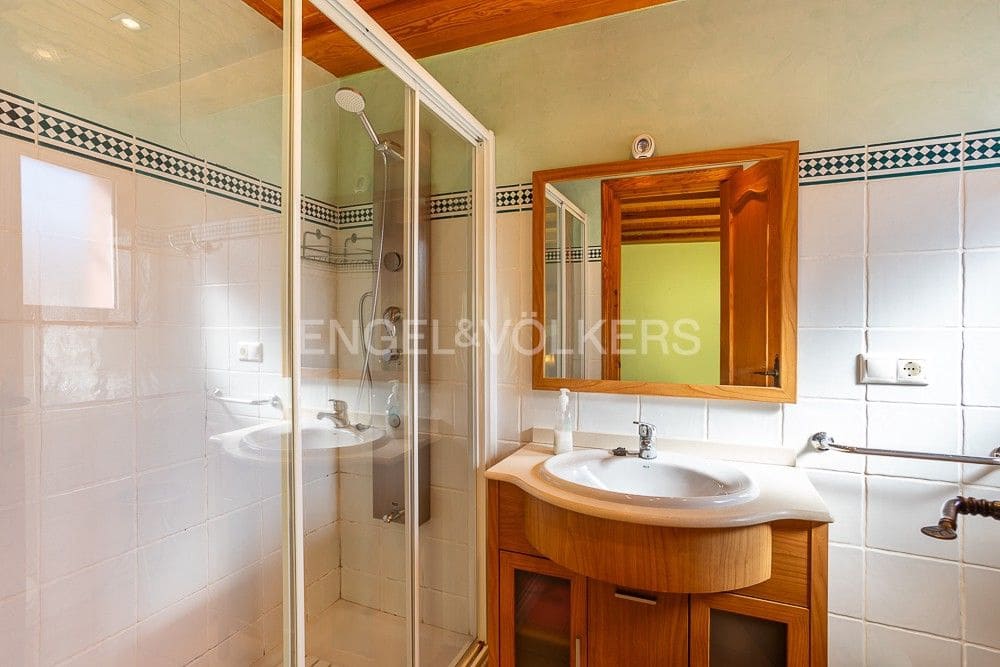 5 slaapkamer Hotel te koop in Vall de Laguart met garage - € 469.000 (Ref: 8235489)