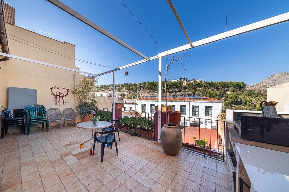 5 slaapkamer Hotel te koop in Vall de Laguart met garage - € 469.000 (Ref: 8235489)