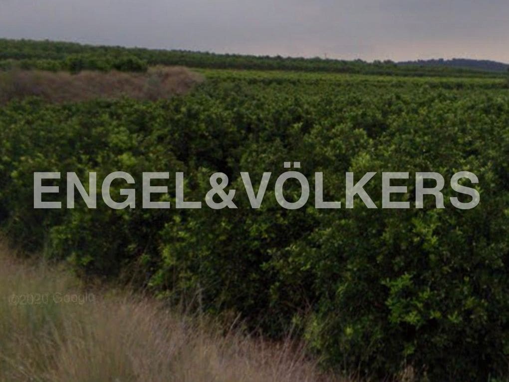 Building Plot for sale in Pedralba - € 189,900 (Ref: 8235507)