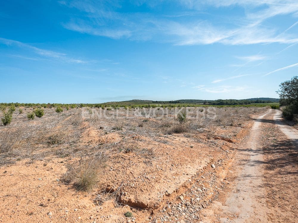 Building Plot for sale in Pedralba - € 189,900 (Ref: 8235507)