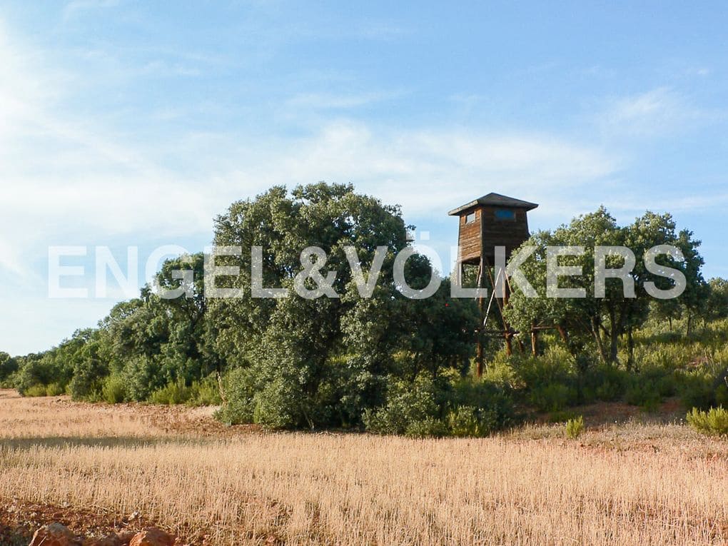 Building Plot for sale in Alhambra - € 1,450,000 (Ref: 8235510)