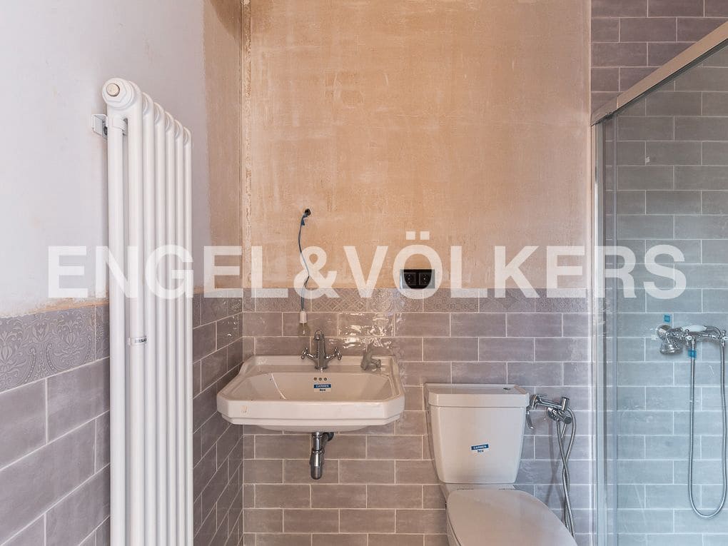 4 bedroom Villa for sale in Godella with garage - € 690,000 (Ref: 8235512)