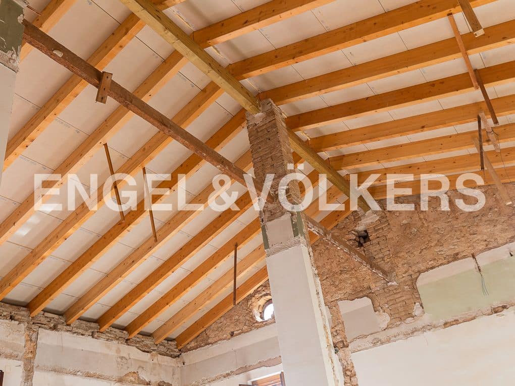 4 bedroom Villa for sale in Godella with garage - € 690,000 (Ref: 8235512)