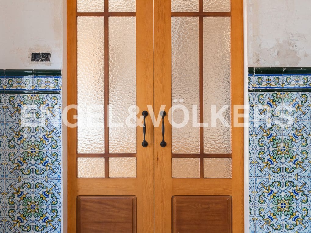 4 bedroom Villa for sale in Godella with garage - € 690,000 (Ref: 8235512)