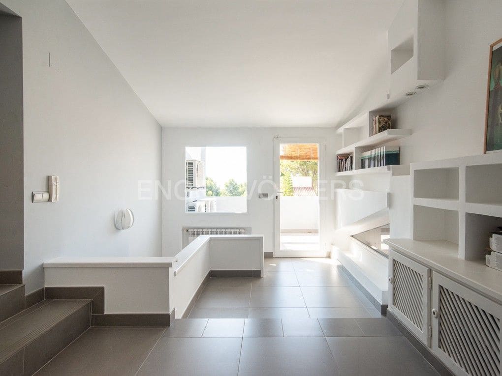 Chalet de 6 habitaciones en Benicàssim en venta con piscina - 680.000 € (Ref: 8235517)