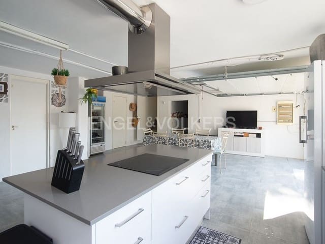 6 bedroom Villa for sale in Benicàssim with pool - € 680,000 (Ref: 8235517)