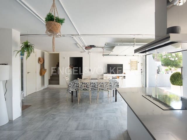 6 bedroom Villa for sale in Benicàssim with pool - € 680,000 (Ref: 8235517)