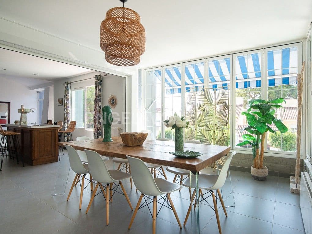 Chalet de 6 habitaciones en Benicàssim en venta con piscina - 680.000 € (Ref: 8235517)