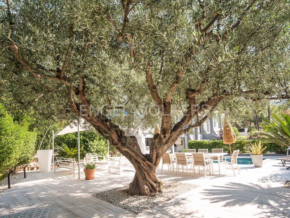 Chalet de 6 habitaciones en Benicàssim en venta con piscina - 680.000 € (Ref: 8235517)