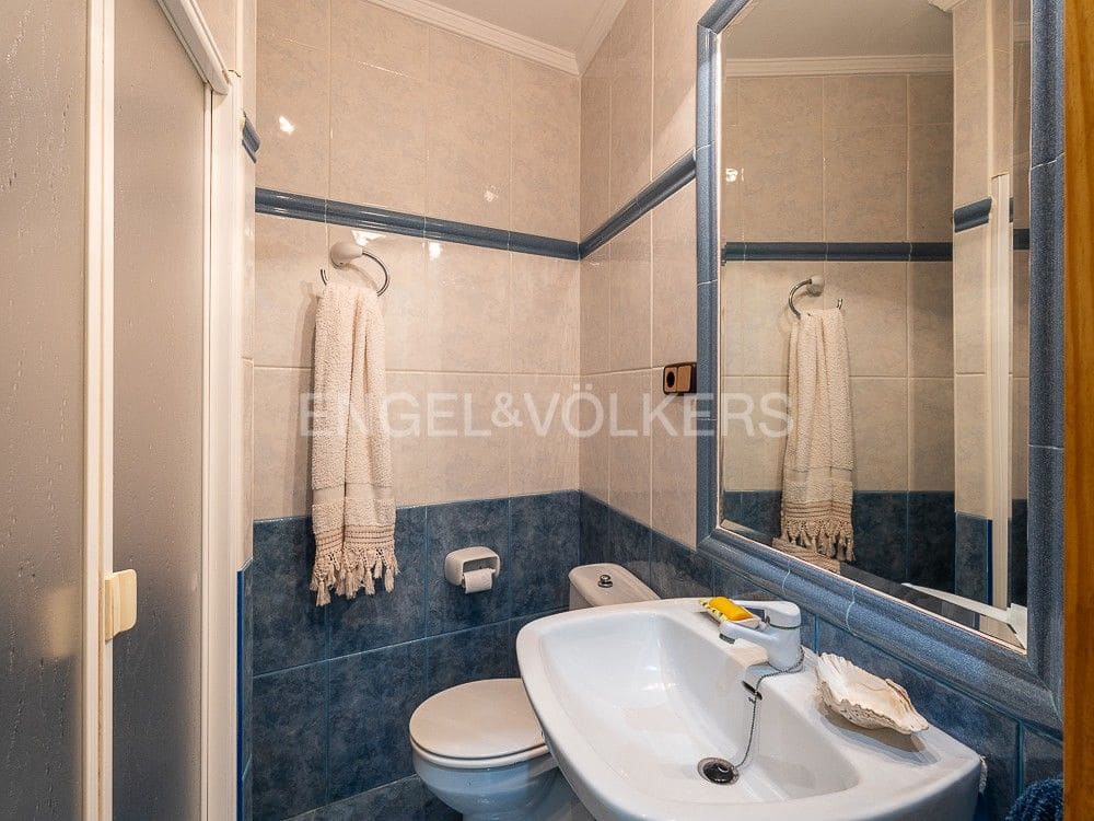 4 bedroom Villa for sale in Albalat de la Ribera with garage - € 399,000 (Ref: 8235519)