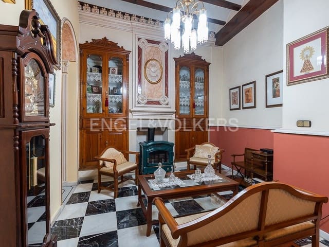 4 bedroom Villa for sale in Albalat de la Ribera with garage - € 399,000 (Ref: 8235519)