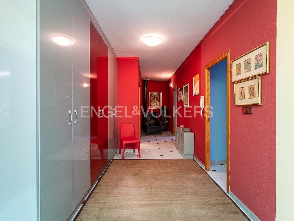 4 bedroom Villa for sale in Albalat de la Ribera with garage - € 399,000 (Ref: 8235519)