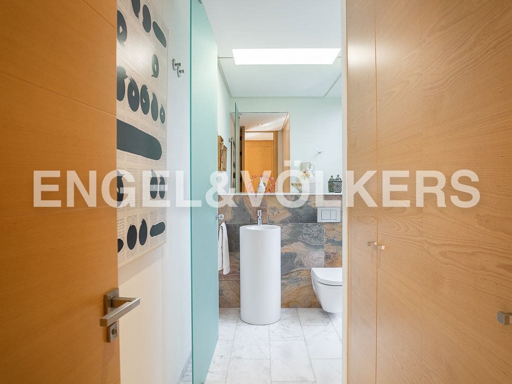 10 slaapkamer Villa te koop in Rugat met zwembad garage - € 1.800.000 (Ref: 8235522)
