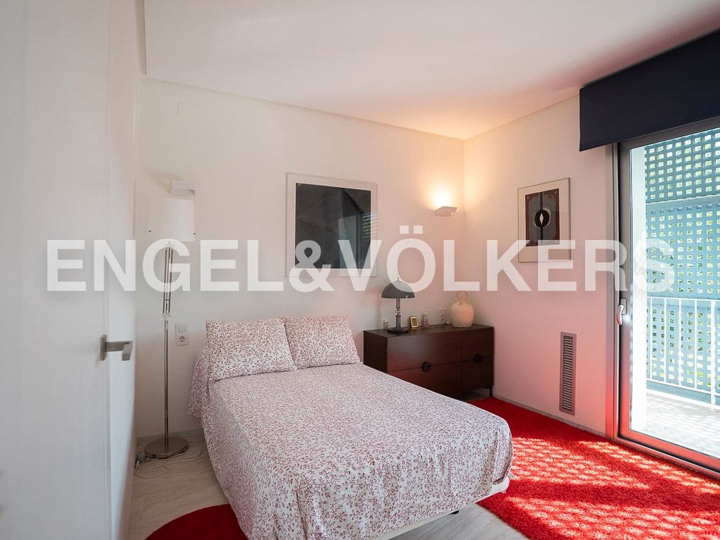 10 slaapkamer Villa te koop in Rugat met zwembad garage - € 1.800.000 (Ref: 8235522)