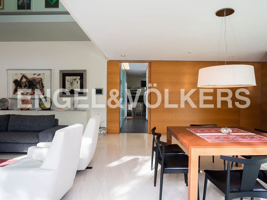10 slaapkamer Villa te koop in Rugat met zwembad garage - € 1.800.000 (Ref: 8235522)