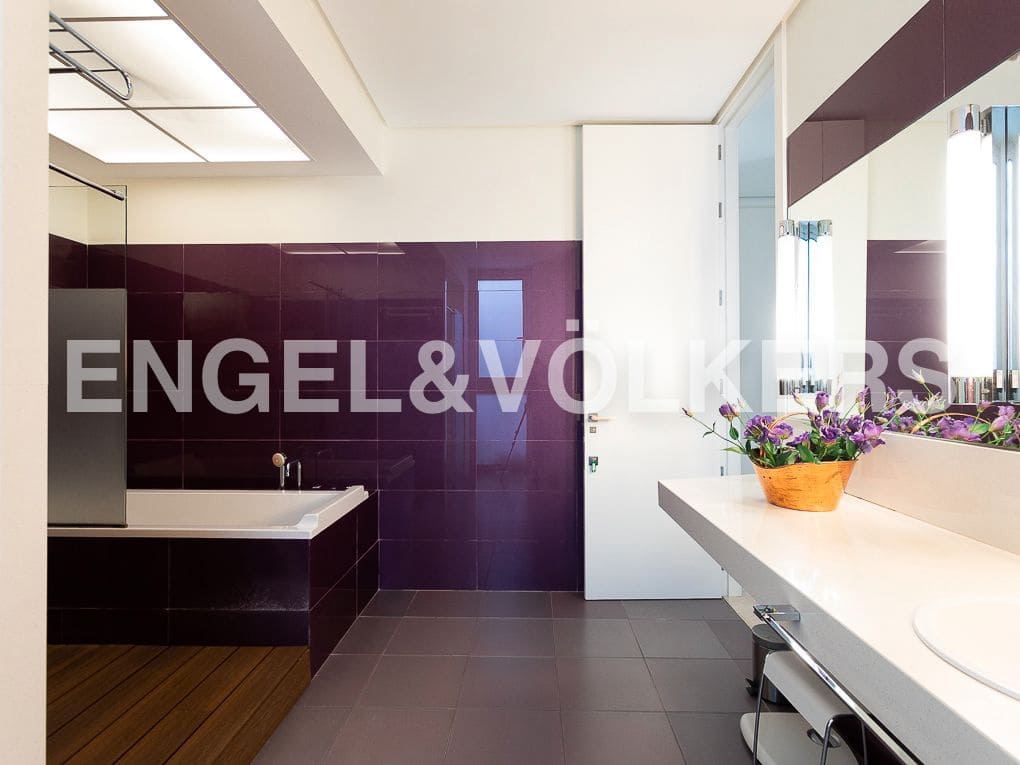 10 slaapkamer Villa te koop in Rugat met zwembad garage - € 1.800.000 (Ref: 8235522)