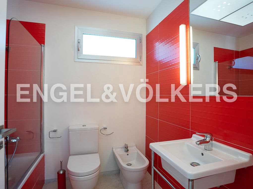 10 slaapkamer Villa te koop in Rugat met zwembad garage - € 1.800.000 (Ref: 8235522)