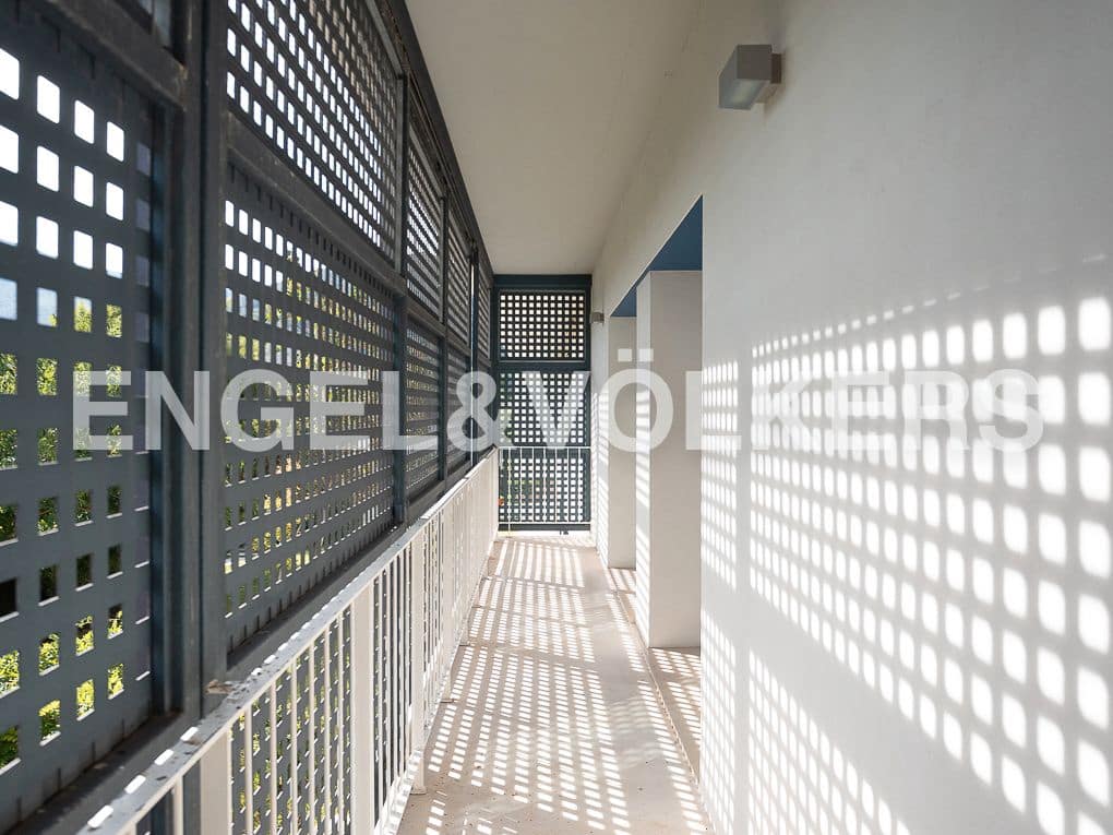 10 slaapkamer Villa te koop in Rugat met zwembad garage - € 1.800.000 (Ref: 8235522)