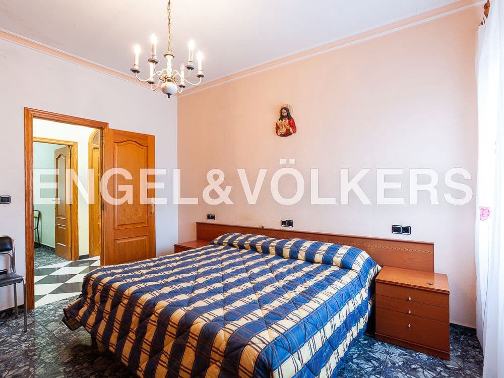 4 bedroom Villa for sale in Barxeta with pool garage - € 380,000 (Ref: 8235543)