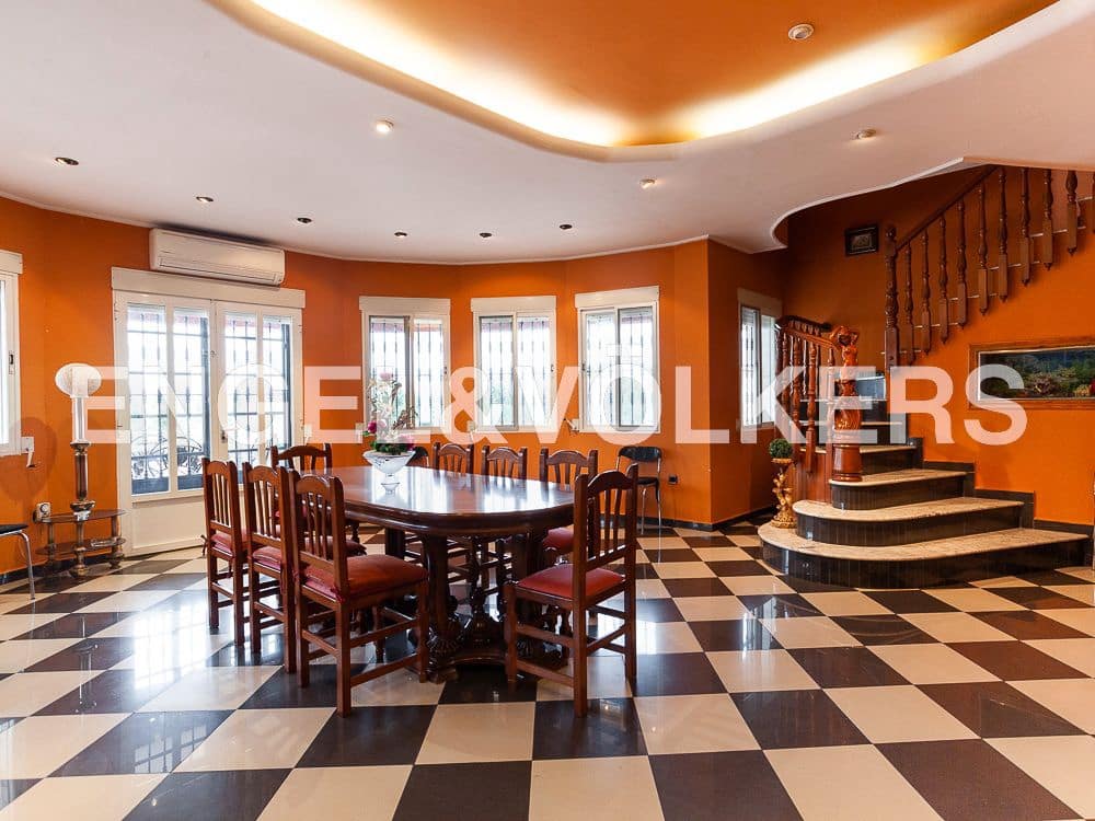 4 bedroom Villa for sale in Barxeta with pool garage - € 380,000 (Ref: 8235543)