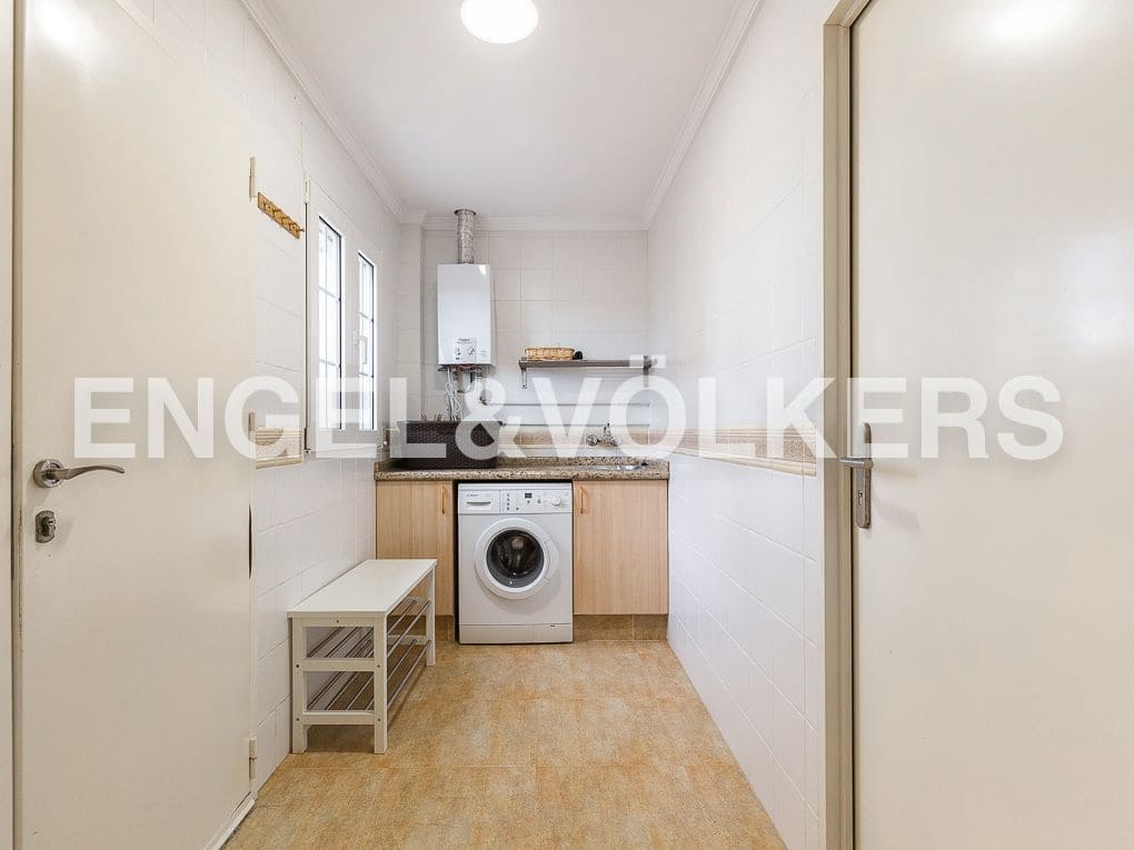 5 sypialnia Willa na sprzedaż w Cullera z basenem garażem - 900 000 € (Ref: 8235564)