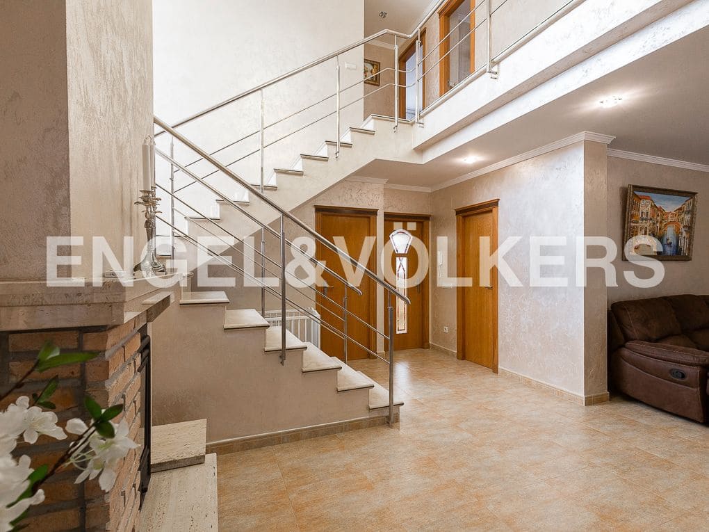 5 sypialnia Willa na sprzedaż w Cullera z basenem garażem - 900 000 € (Ref: 8235564)