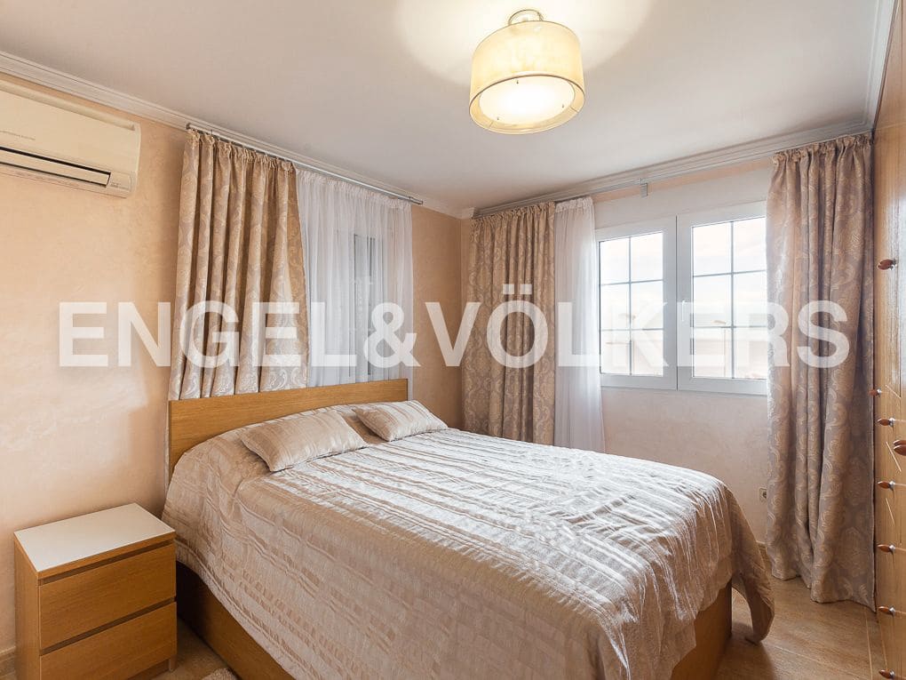 5 sypialnia Willa na sprzedaż w Cullera z basenem garażem - 900 000 € (Ref: 8235564)